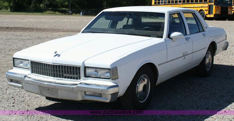 image for item 6330 1989 Chevrolet Caprice