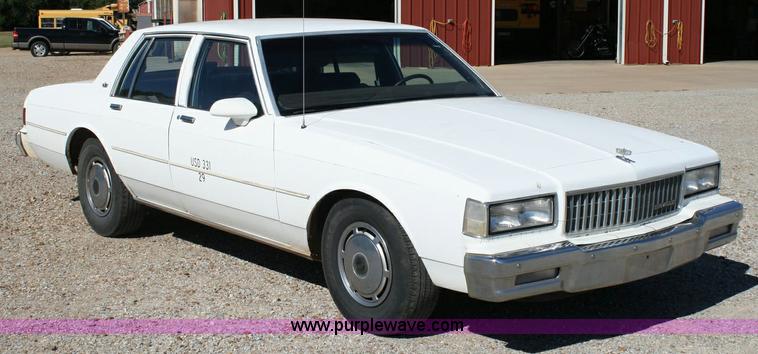 image for item 6330 1989 Chevrolet Caprice