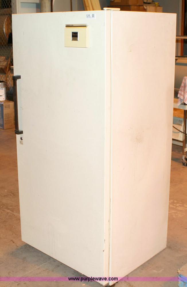 image for item 6344 Whirlpool 19.1 cu.ft. upright freezer