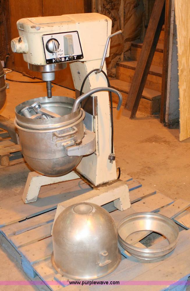 image for item 6345 Hobart D-300 electric mixer