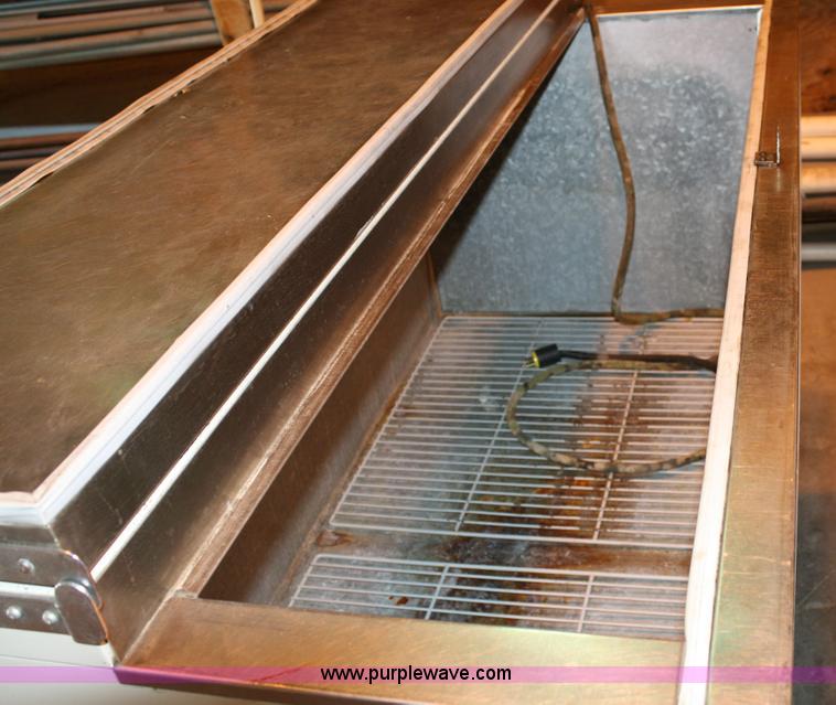 image for item 6352 Milk cooler