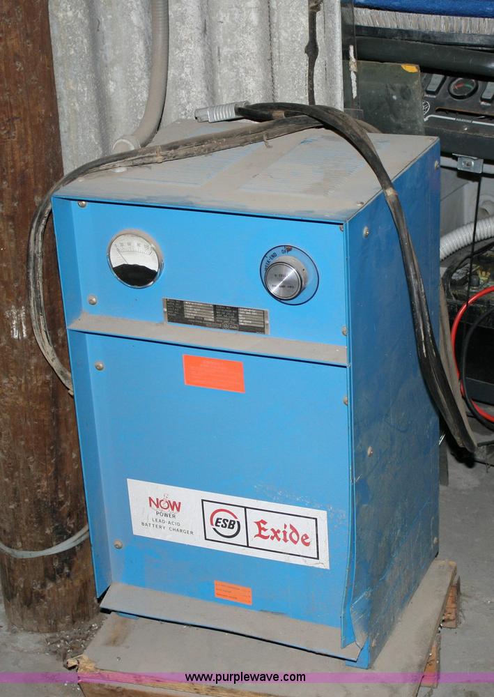 image for item 6354 Clark Lift ST-30 electric forklift