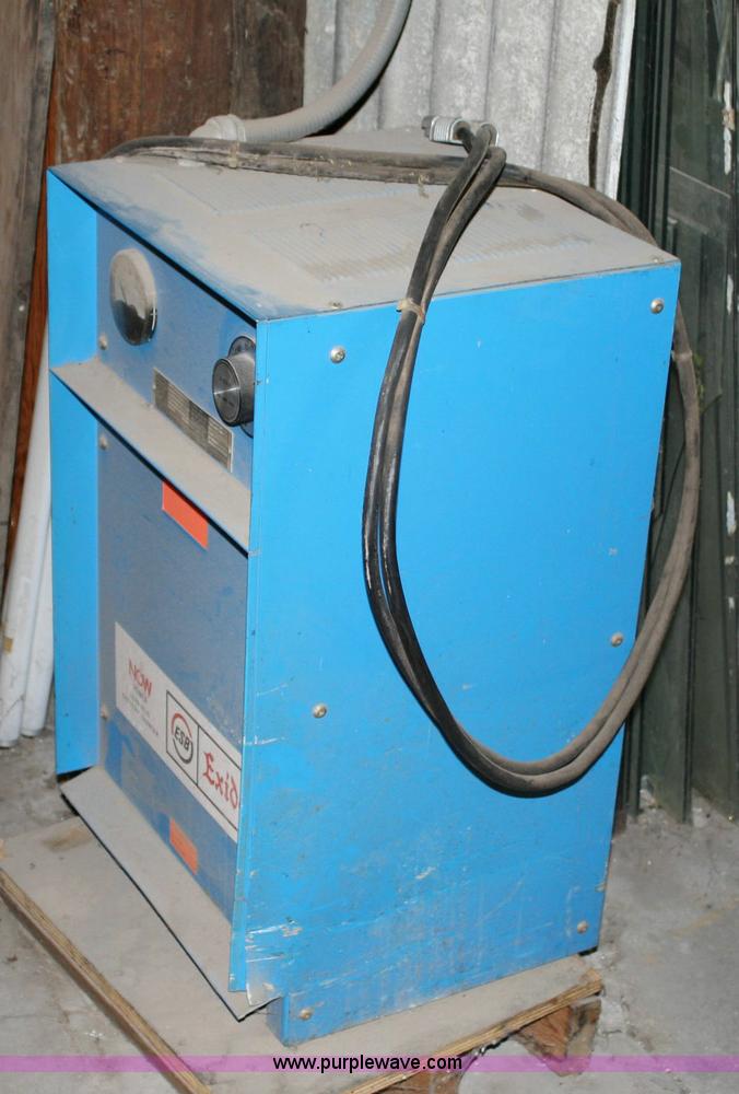 image for item 6354 Clark Lift ST-30 electric forklift