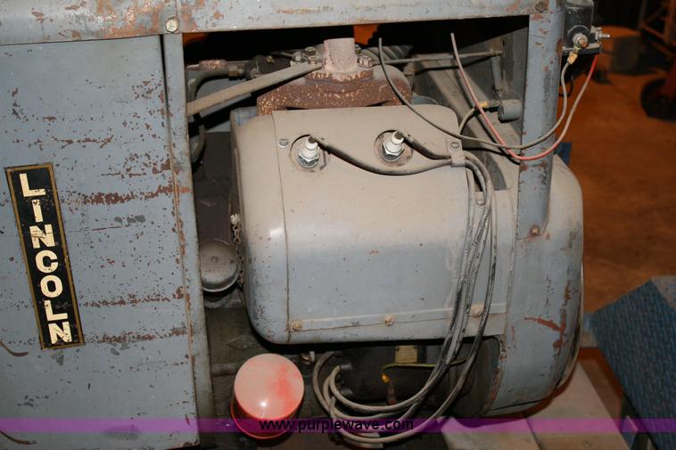 image for item 6357 Lincoln SA-200 DC arc welder