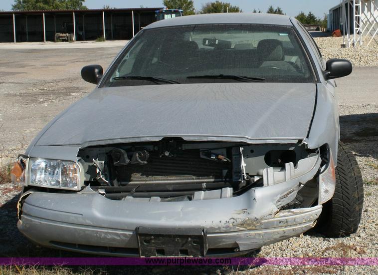image for item 6402 2006 Ford Crown Victoria Police Interceptor