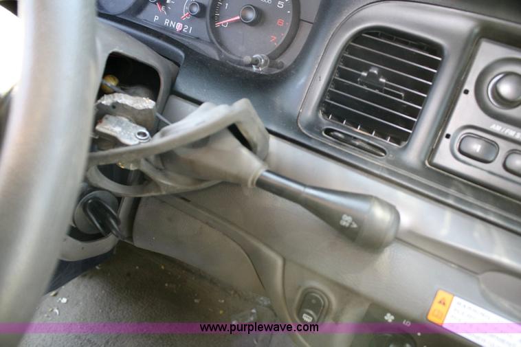 image for item 6402 2006 Ford Crown Victoria Police Interceptor