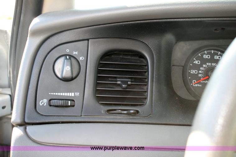 image for item 6402 2006 Ford Crown Victoria Police Interceptor