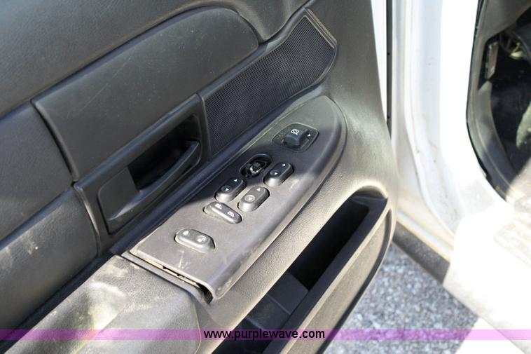 image for item 6405 2006 Ford Crown Victoria Police Interceptor