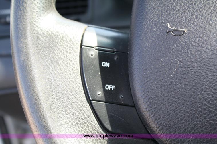 image for item 6408 2006 Ford Crown Victoria Police Interceptor