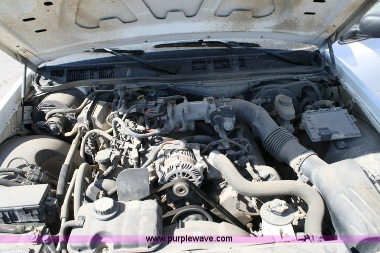 image for item 6408 2006 Ford Crown Victoria Police Interceptor