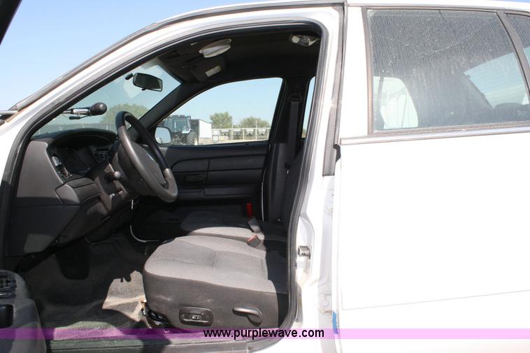 image for item 6409 2006 Ford Crown Victoria Police Interceptor