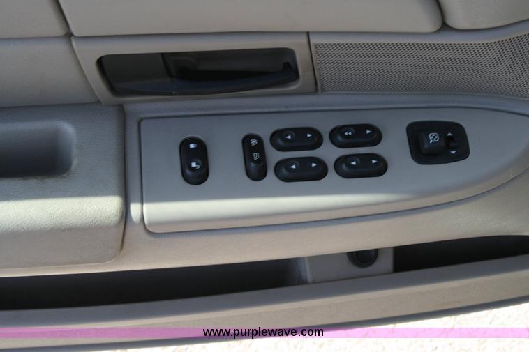 image for item 6410 2006 Ford Crown Victoria Police Interceptor