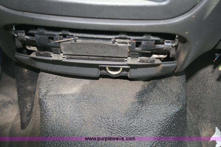 image for item 6411 2006 Ford Crown Victoria Police Interceptor