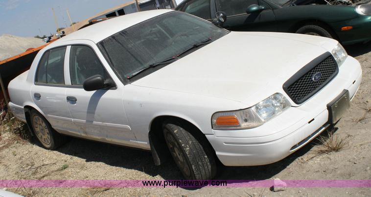 image for item 6416 2003 Ford Crown Victoria Police Interceptor