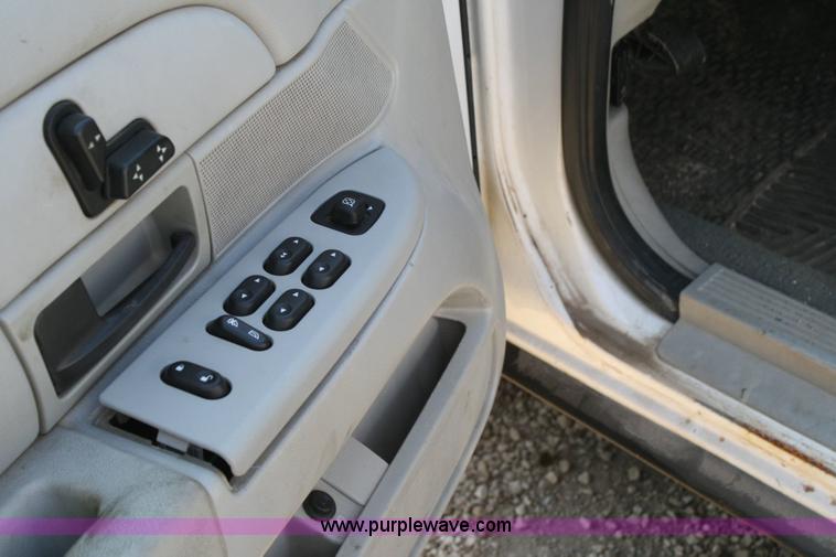 image for item 6416 2003 Ford Crown Victoria Police Interceptor