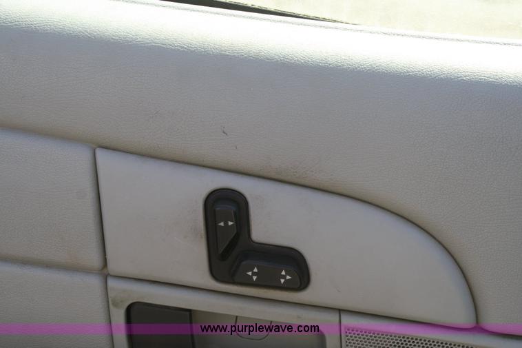 image for item 6416 2003 Ford Crown Victoria Police Interceptor