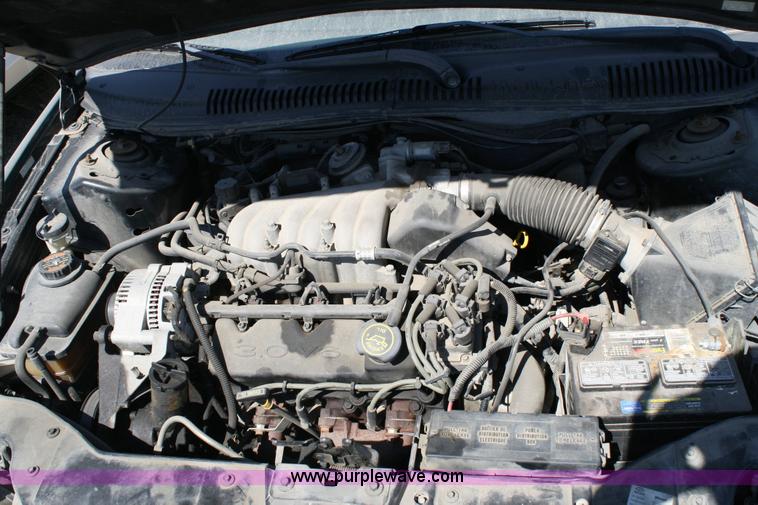 image for item 6417 1999 Ford Taurus SE