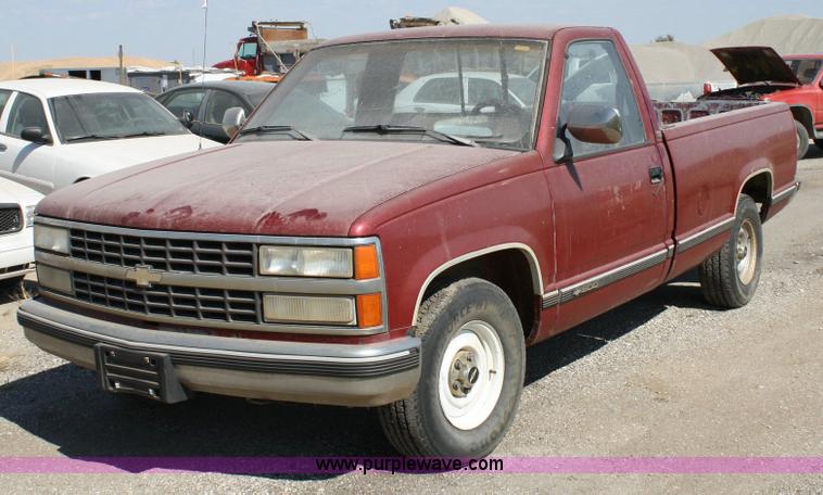 image for item 6418 1990 Chevrolet C1500