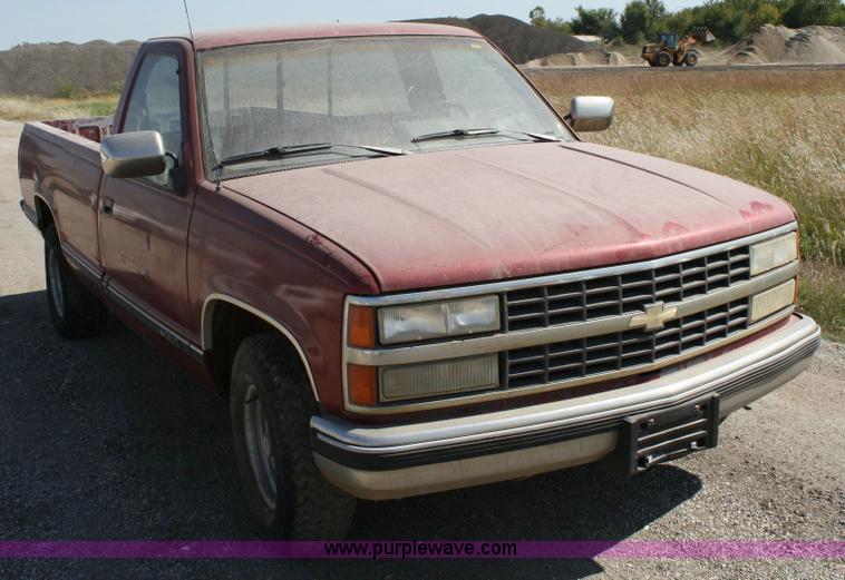 image for item 6418 1990 Chevrolet C1500