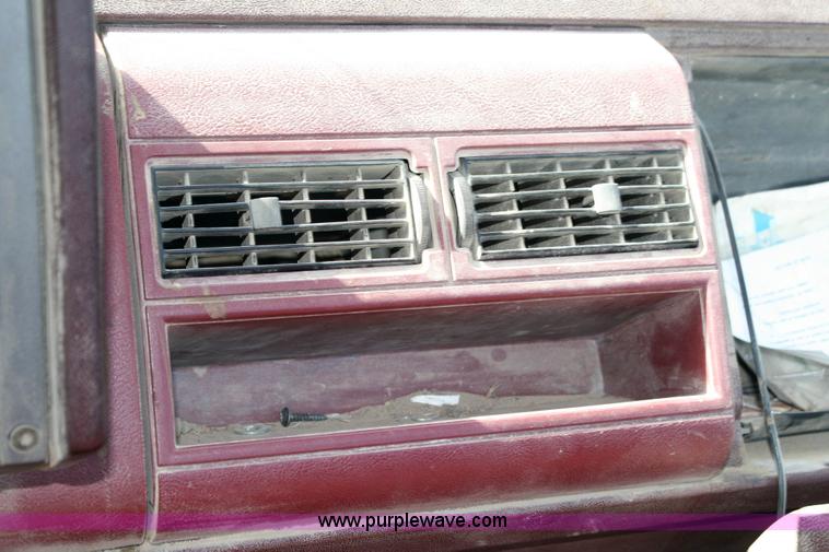image for item 6418 1990 Chevrolet C1500