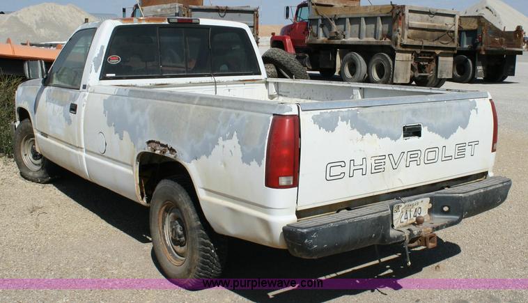 image for item 6420 1994 Chevrolet C1500 Cheyenne