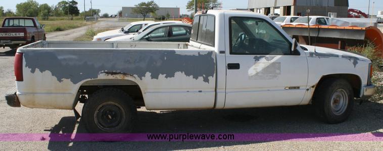 image for item 6420 1994 Chevrolet C1500 Cheyenne