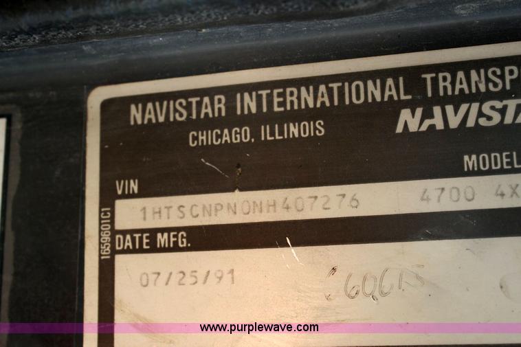 image for item 6421 1992 International Series 4700 4x2 dump truck