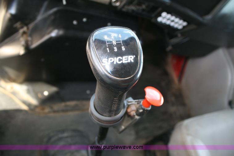 image for item 6422 1999 International Series 4700 single axle dump truck