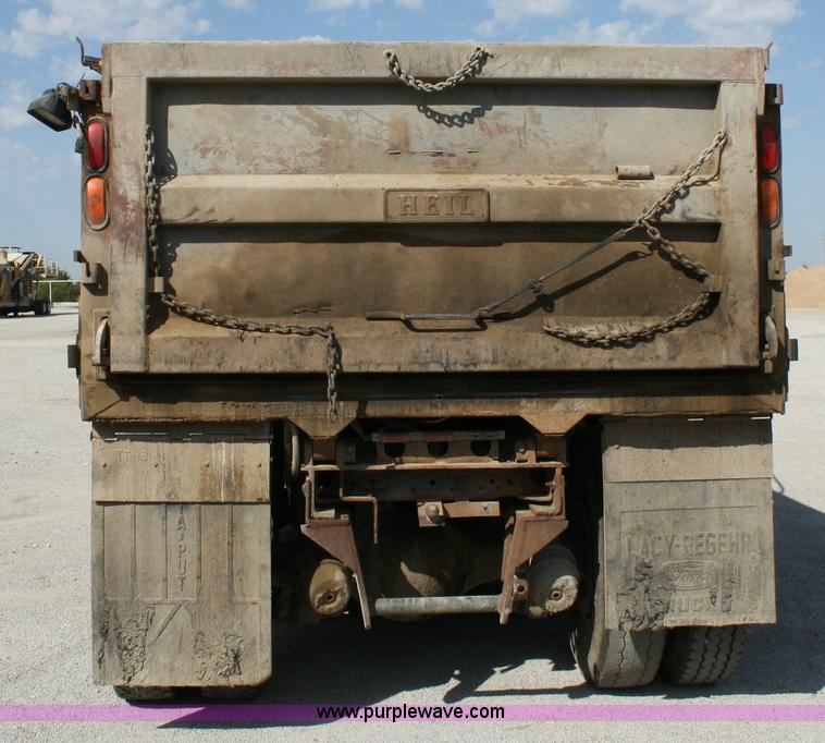 image for item 6423 1996 Ford LNT8000F tandem axle dump truck