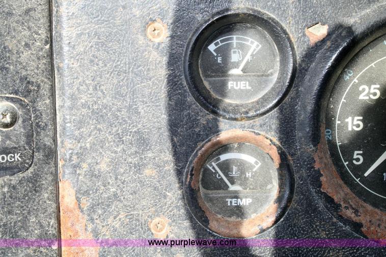 image for item 6423 1996 Ford LNT8000F tandem axle dump truck