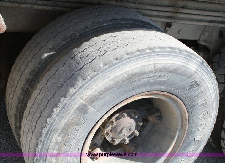 image for item 6423 1996 Ford LNT8000F tandem axle dump truck