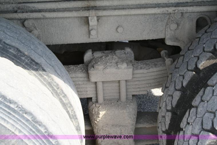 image for item 6423 1996 Ford LNT8000F tandem axle dump truck