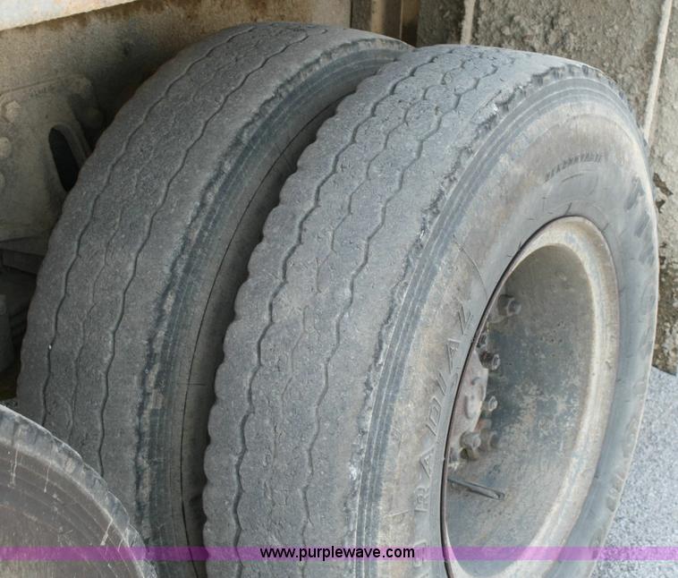 image for item 6423 1996 Ford LNT8000F tandem axle dump truck