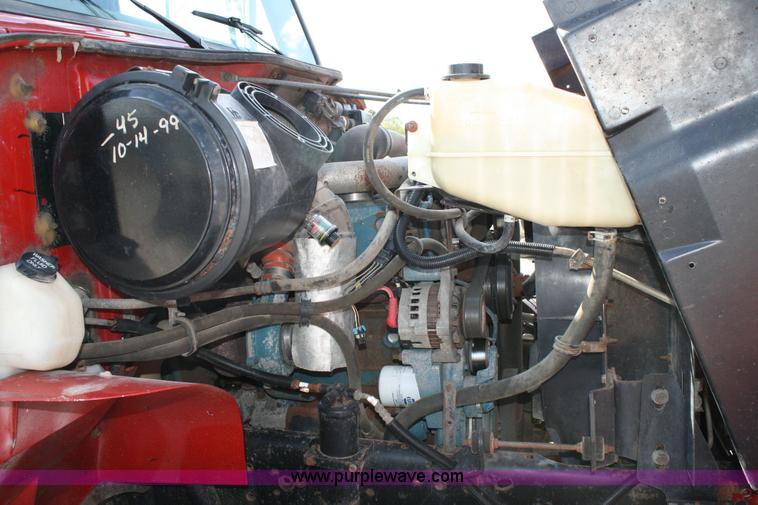 image for item 6423 1996 Ford LNT8000F tandem axle dump truck