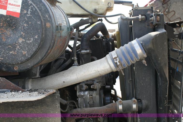 image for item 6423 1996 Ford LNT8000F tandem axle dump truck