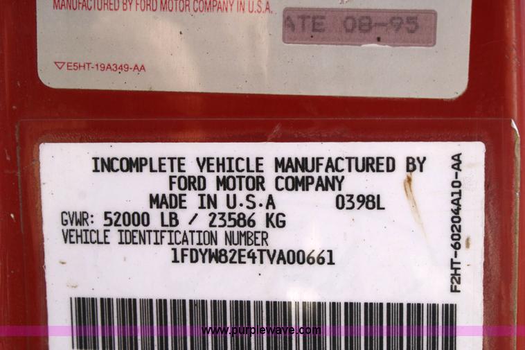 image for item 6423 1996 Ford LNT8000F tandem axle dump truck