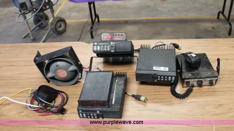 image for item 6559 Assorted electronics