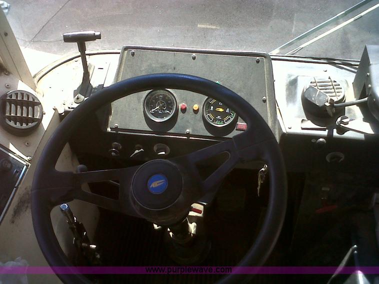 image for item 9311 1990 Blue Bird school bus