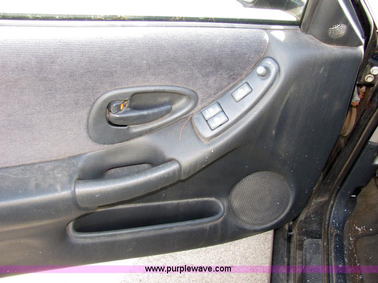 image for item 2232 1999 Pontiac Grand Prix GT