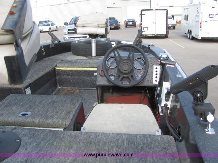 image for item 2233 1986 Speedliner 16' boat with trailer