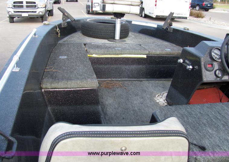 image for item 2233 1986 Speedliner 16' boat with trailer