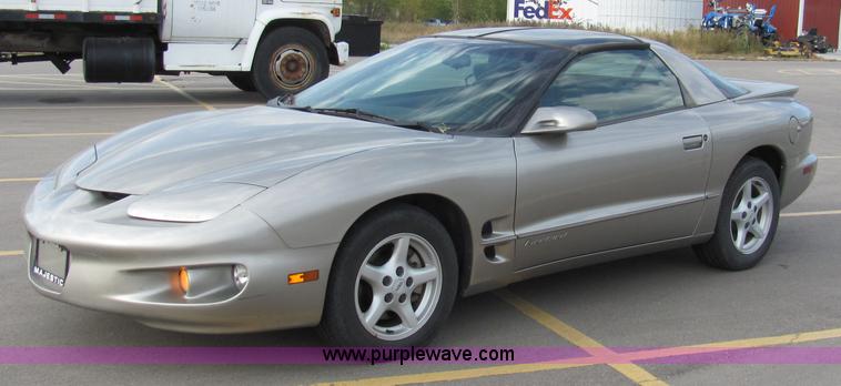 image for item 2234 1999 Pontiac Firebird