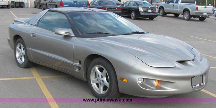 image for item 2234 1999 Pontiac Firebird