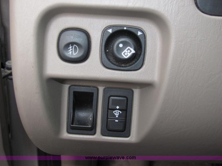 image for item 2235 2001 Ford Escape XLT