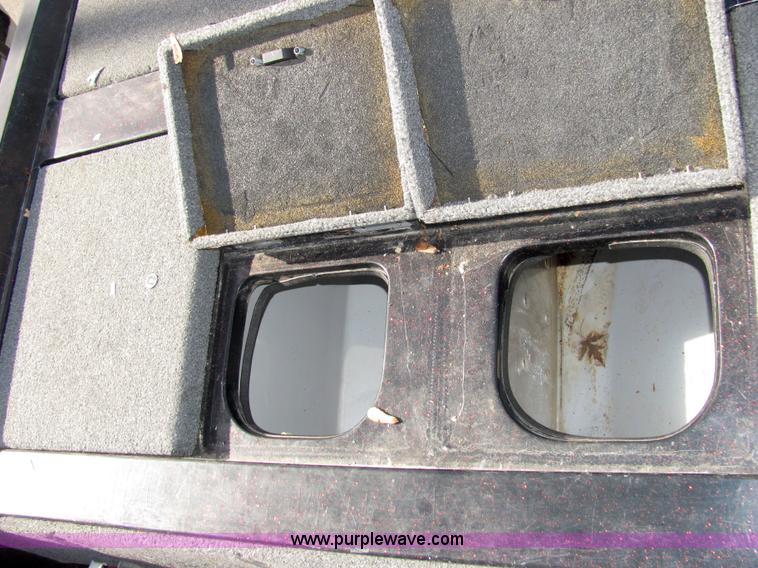 image for item 2236 1990 Tracker Pro Series Nitro 170 16' boat with trailer and cover