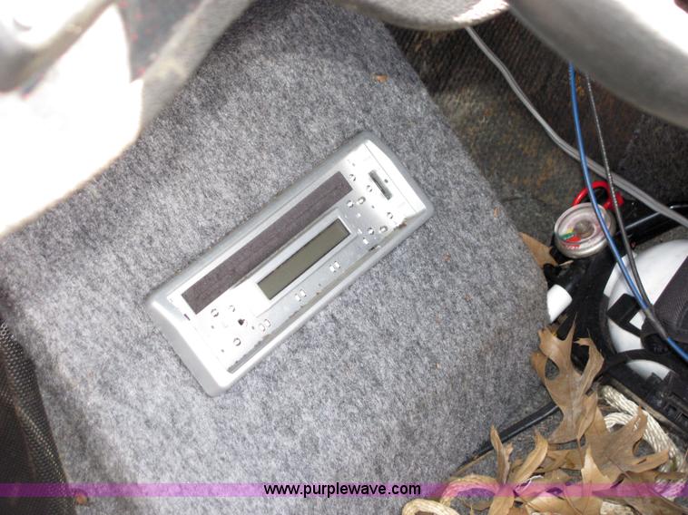 image for item 2236 1990 Tracker Pro Series Nitro 170 16' boat with trailer and cover