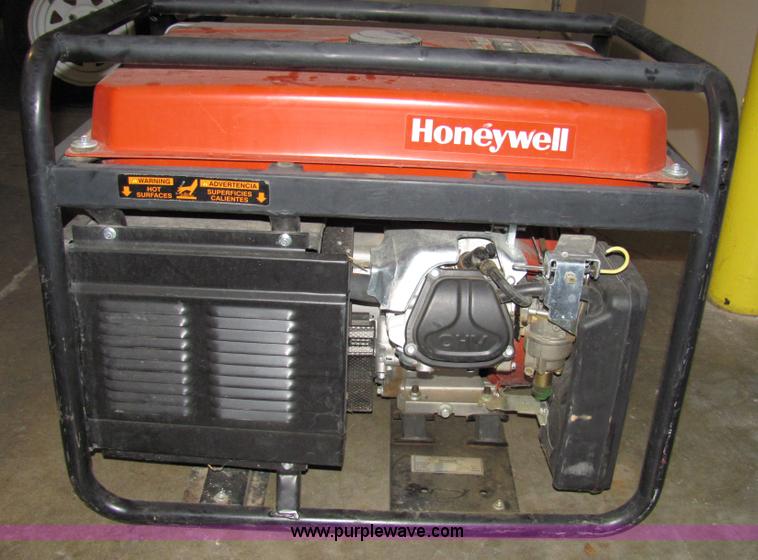 image for item 2267 Honeywell 4000 portable generator