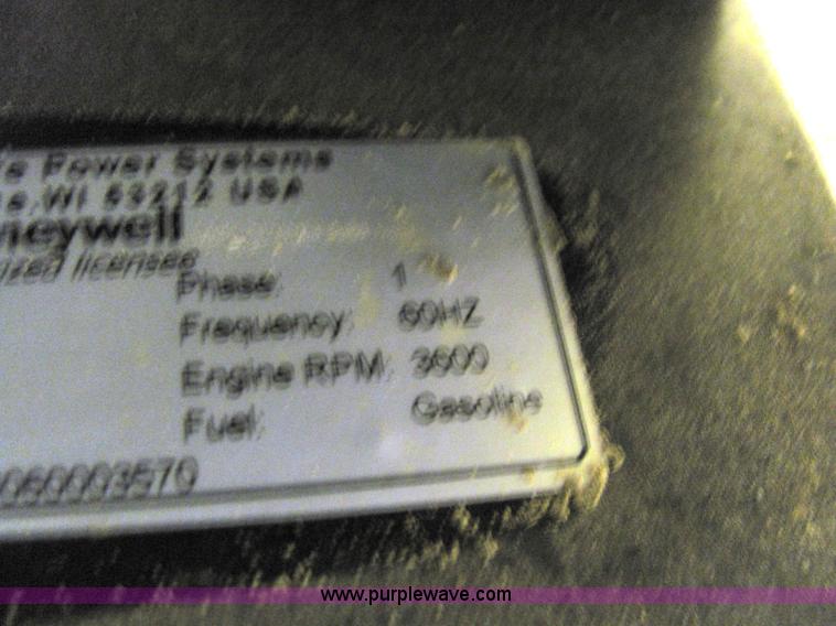 image for item 2267 Honeywell 4000 portable generator