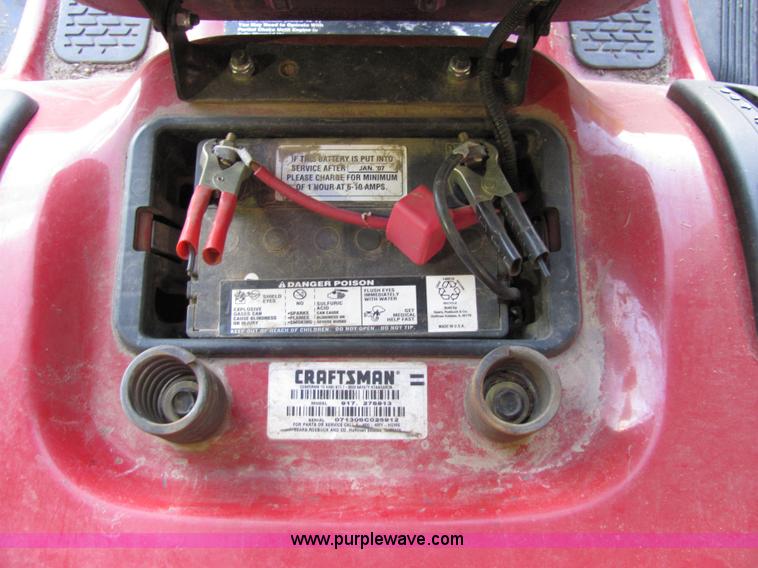 image for item 2268 Craftsman LT3000 42" riding mower