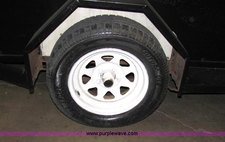 image for item 2276 1989 8' Blair enclosed trailer